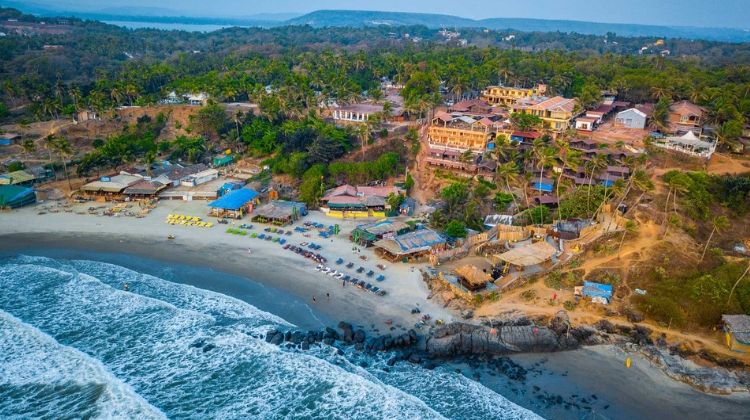 Chapora Beach in Goa, Know How to Reach - 2020 (430+ Review)